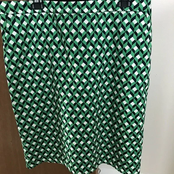 Charter Club Geometric Print Pencil Skirt. Sz 14 - Picture 3 of 4